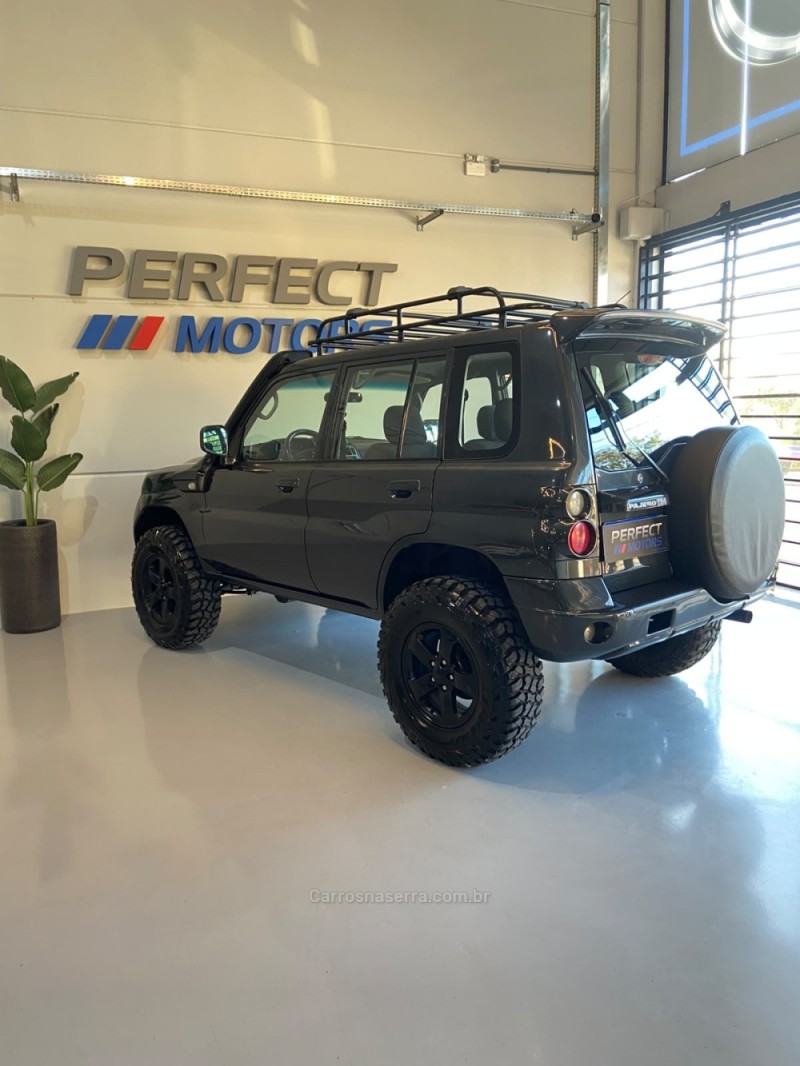 PAJERO TR4 2.0 4X4 16V FLEX 4P MANUAL - 2009 - BENTO GONçALVES