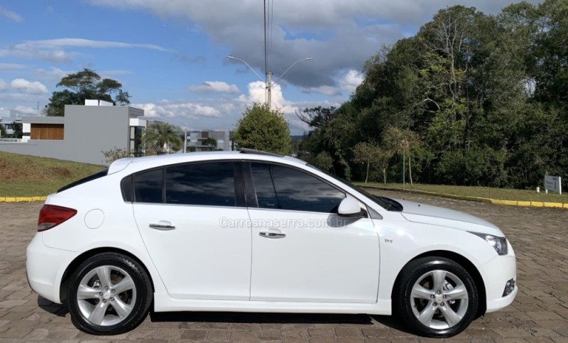 CRUZE 1.8 LTZ SPORT6 16V FLEX 4P AUTOMÁTICO - 2012 - GUAPORé