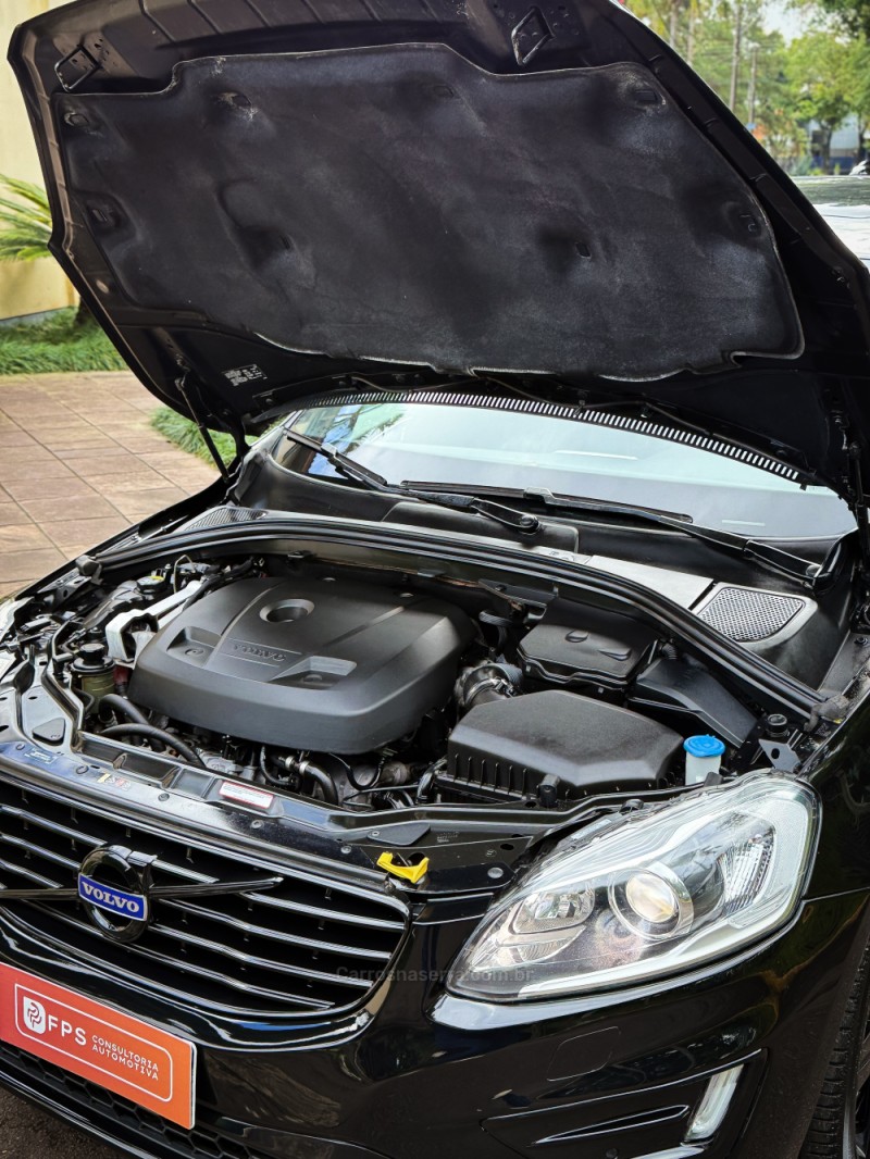 XC60 2.0 T5 R DESIGN TURBO GASOLINA 4P AUTOMÁTICO - 2016 - CANOAS