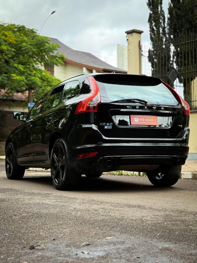 XC60 2.0 T5 R DESIGN TURBO GASOLINA 4P AUTOMÁTICO - 2016 - CANOAS
