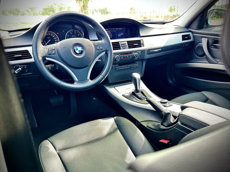 320I 2.0 16V GASOLINA 4P AUTOMÁTICO - 2011 - CANOAS