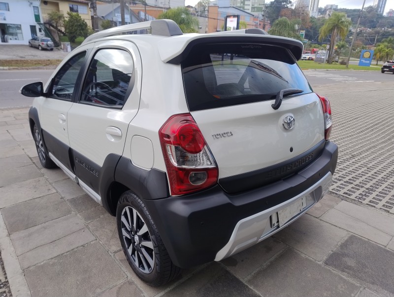 ETIOS CROSS 1.5 16V FLEX 4P AUTOMÁTICO - 2018 - CAXIAS DO SUL