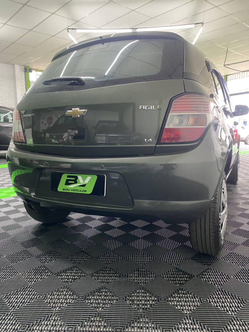 AGILE 1.4 MPFI LT 8V FLEX 4P MANUAL - 2010 - VACARIA