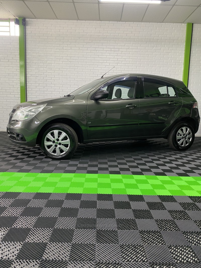 AGILE 1.4 MPFI LT 8V FLEX 4P MANUAL - 2010 - VACARIA