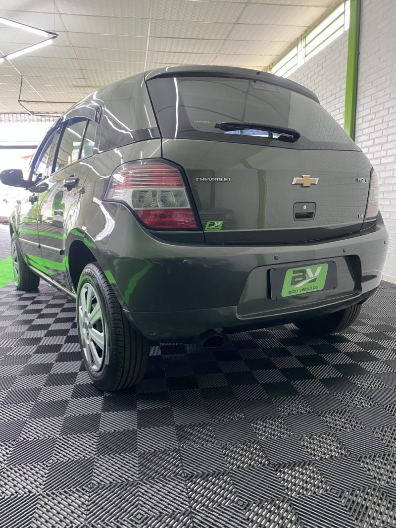 AGILE 1.4 MPFI LT 8V FLEX 4P MANUAL - 2010 - VACARIA