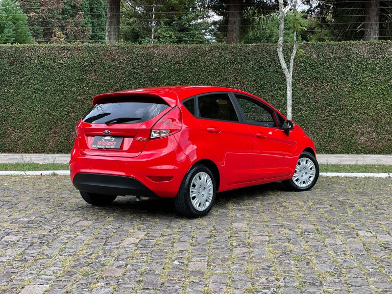 FIESTA 1.6 SE HATCH 16V FLEX 4P MANUAL - 2017 - FARROUPILHA
