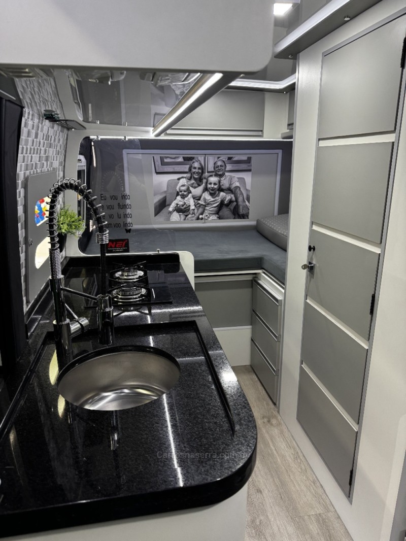 DUCATO 2.2 CARGO 9 16V TURBO DIESEL 4P MANUAL - 2025 - DOIS IRMãOS
