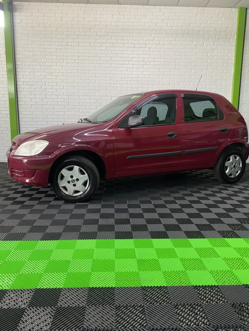 CELTA 1.0 MPFI SPIRIT 8V FLEX 4P MANUAL - 2009 - VACARIA