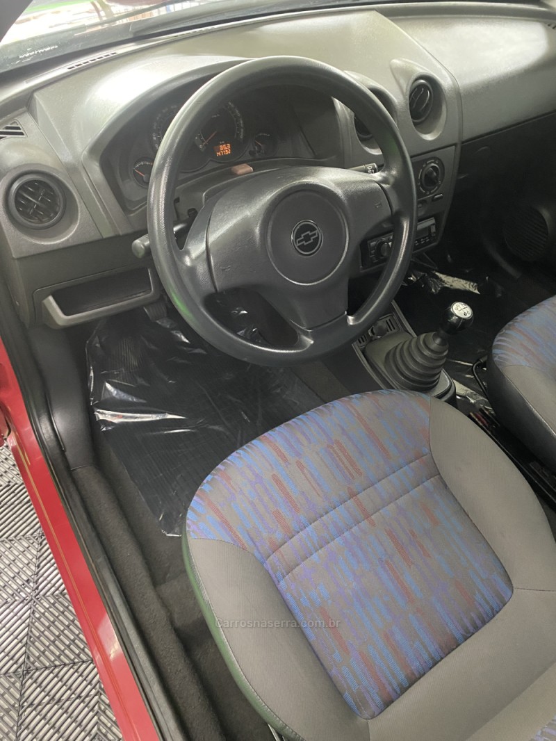 CELTA 1.0 MPFI SPIRIT 8V FLEX 4P MANUAL - 2009 - VACARIA