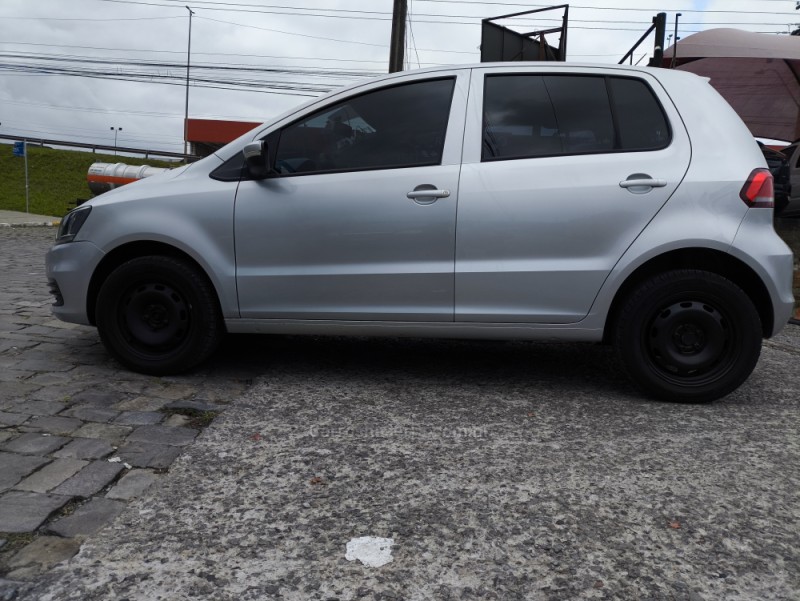FOX 1.0 MI 8V FLEX 4P MANUAL - 2015 - FARROUPILHA