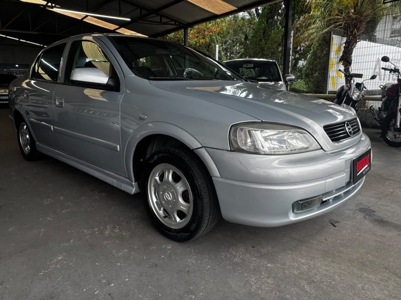 ASTRA 1.8 MPFI MILLENIUM II SEDAN 8V GASOLINA 4P MANUAL - 2001 - CAXIAS DO SUL