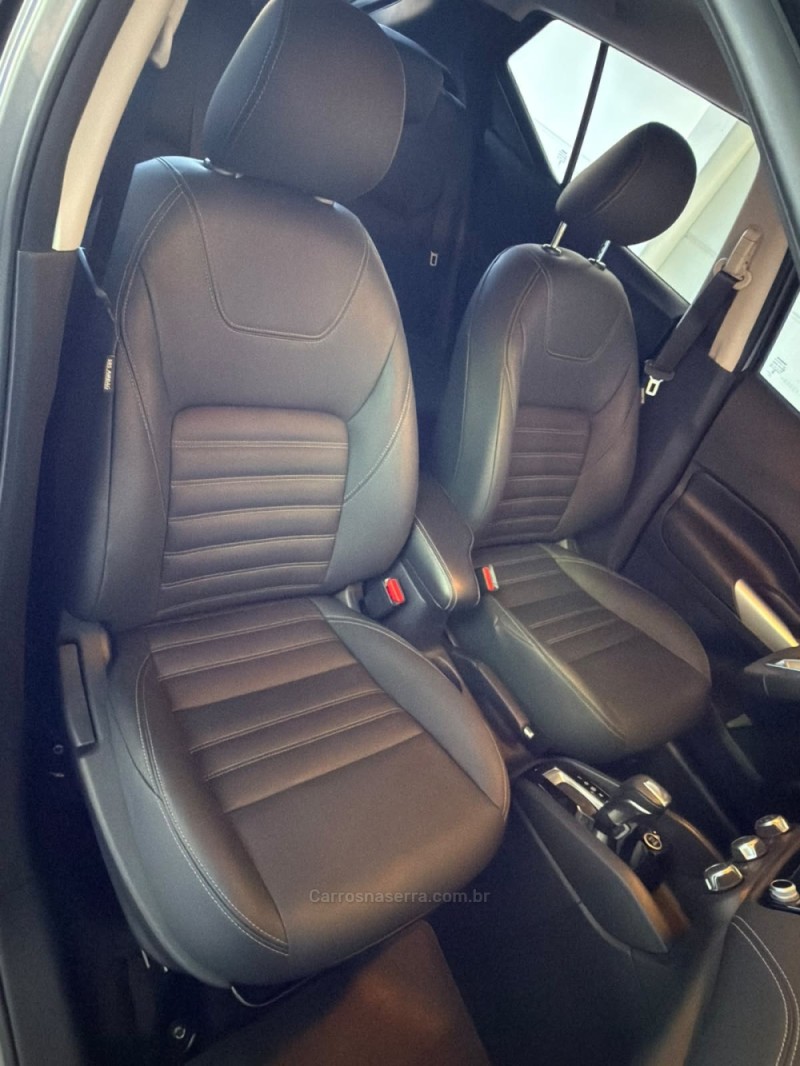 KICKS 1.6 ADVANCE 16V PLUS CVT FLEX 4P AUTOMÁTICO - 2024 - GARIBALDI