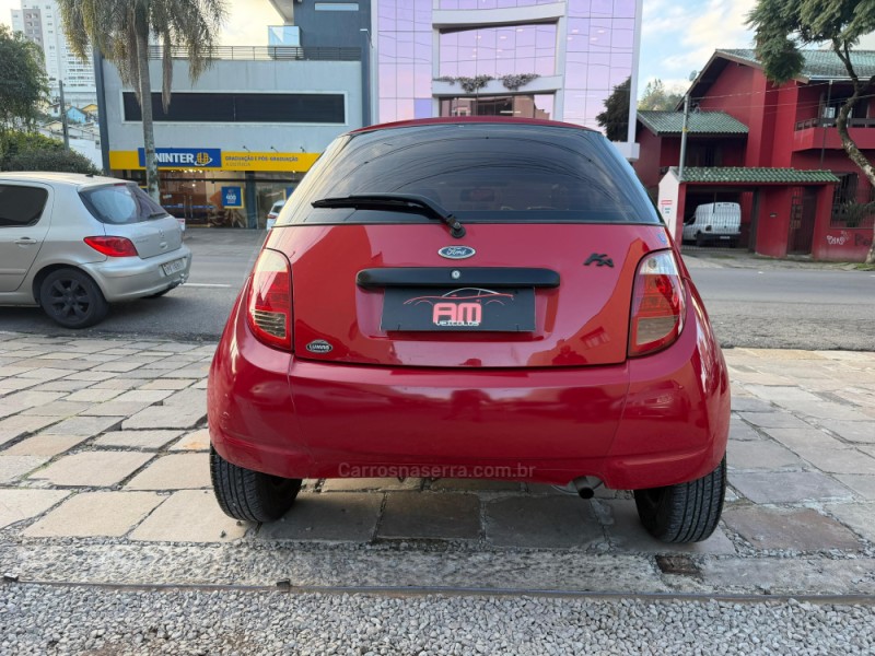 KA 1.0 MPI GL 8V GASOLINA 2P MANUAL - 2004 - CAXIAS DO SUL