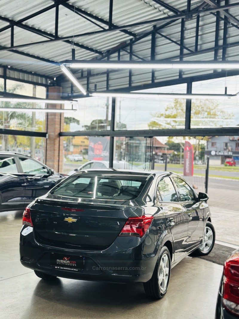 PRISMA 1.4 MPFI LT 8V FLEX 4P MANUAL - 2019 - CANELA