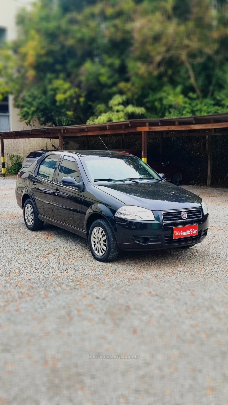 SIENA 1.0 MPI FIRE CELEBRATION 8V FLEX 4P MANUAL - 2012 - FARROUPILHA