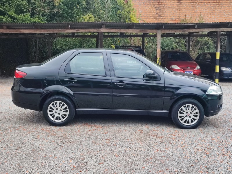 SIENA 1.0 MPI FIRE CELEBRATION 8V FLEX 4P MANUAL - 2012 - FARROUPILHA