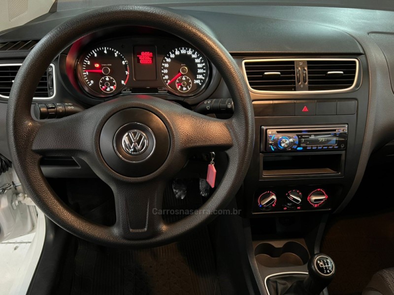 FOX 1.6 MI 8V FLEX 4P MANUAL - 2013 - CAXIAS DO SUL