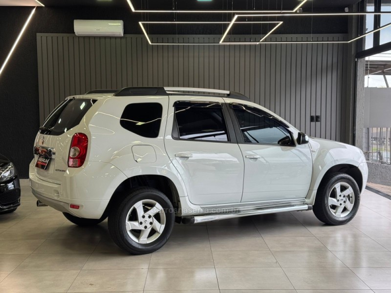 DUSTER 2.0 DYNAMIQUE 4X2 16V FLEX 4P AUTOMÁTICO - 2014 - DOIS IRMãOS