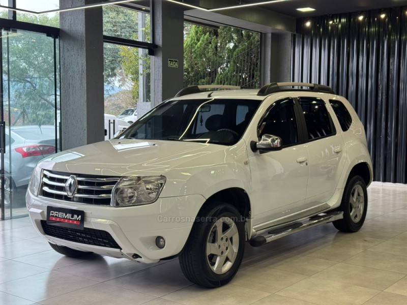 DUSTER 2.0 DYNAMIQUE 4X2 16V FLEX 4P AUTOMÁTICO - 2014 - DOIS IRMãOS