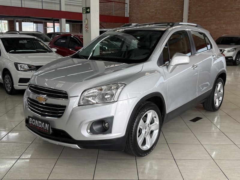 tracker 1.8 mpfi ltz 4x2 16v flex 4p automatico 2016 farroupilha