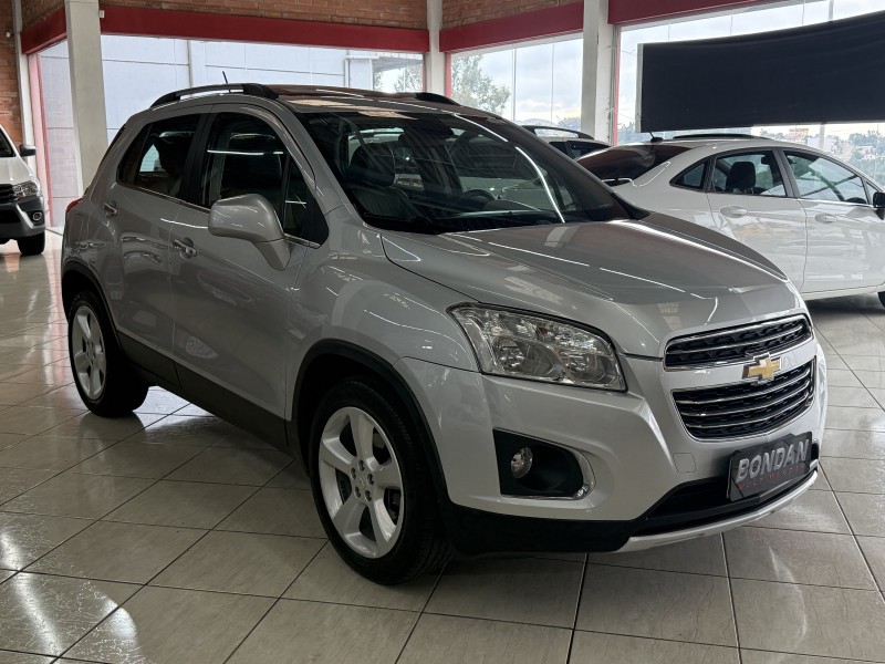 TRACKER 1.8 MPFI LTZ 4X2 16V FLEX 4P AUTOMÁTICO - 2016 - FARROUPILHA