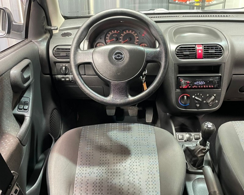 CORSA 1.4 MPFI MAXX 8V FLEX 4P MANUAL - 2012 - VACARIA