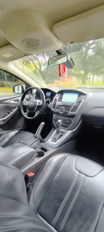 FOCUS 2.0 FC 16V FLEX 4P AUTOMÁTICO - 2015 - FARROUPILHA