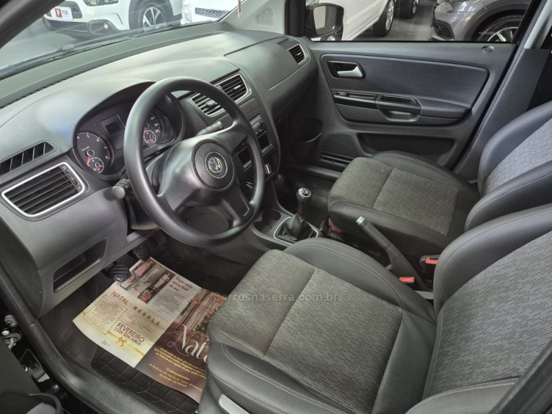 FOX 1.0 MI TREND 8V FLEX 4P MANUAL - 2013 - GARIBALDI