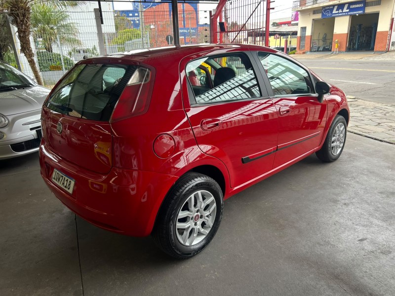 PUNTO 1.4 ATTRACTIVE 8V FLEX 4P MANUAL - 2011 - CAXIAS DO SUL