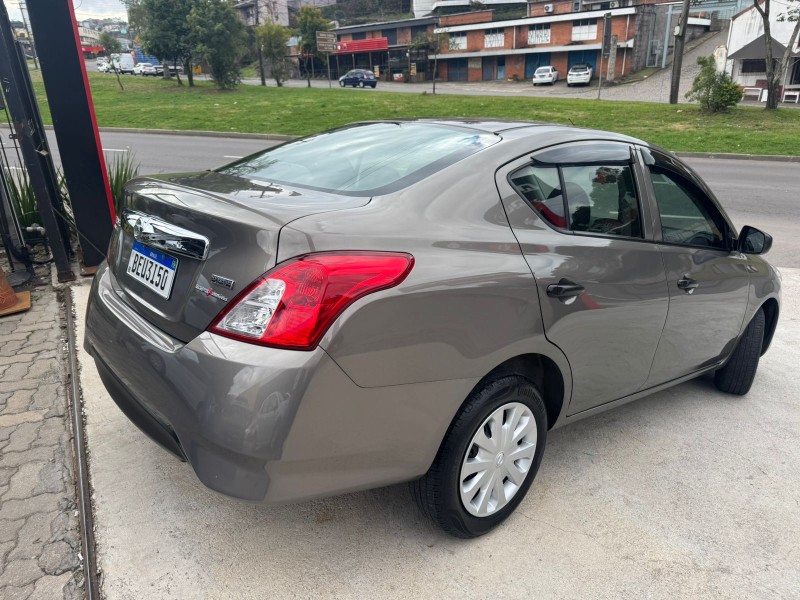 VERSA 1.6 V-DRIVE PLUS 16V FLEX 4P AUTOMÁTICO - 2021 - CAXIAS DO SUL