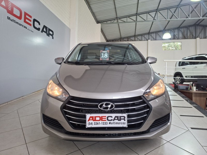 HB20S 1.0 COMFORT PLUS 12V FLEX 4P MANUAL - 2018 - FARROUPILHA