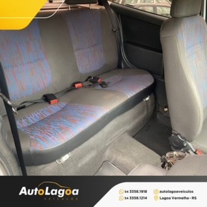CELTA 1.0 MPFI LIFE 8V FLEX 4P MANUAL - 2011 - LAGOA VERMELHA