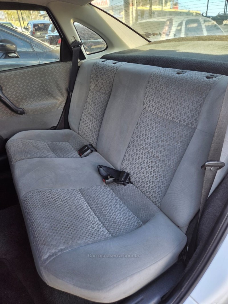 VECTRA 2.2 MPFI GL 8V GASOLINA 4P MANUAL - 2003 - CAXIAS DO SUL