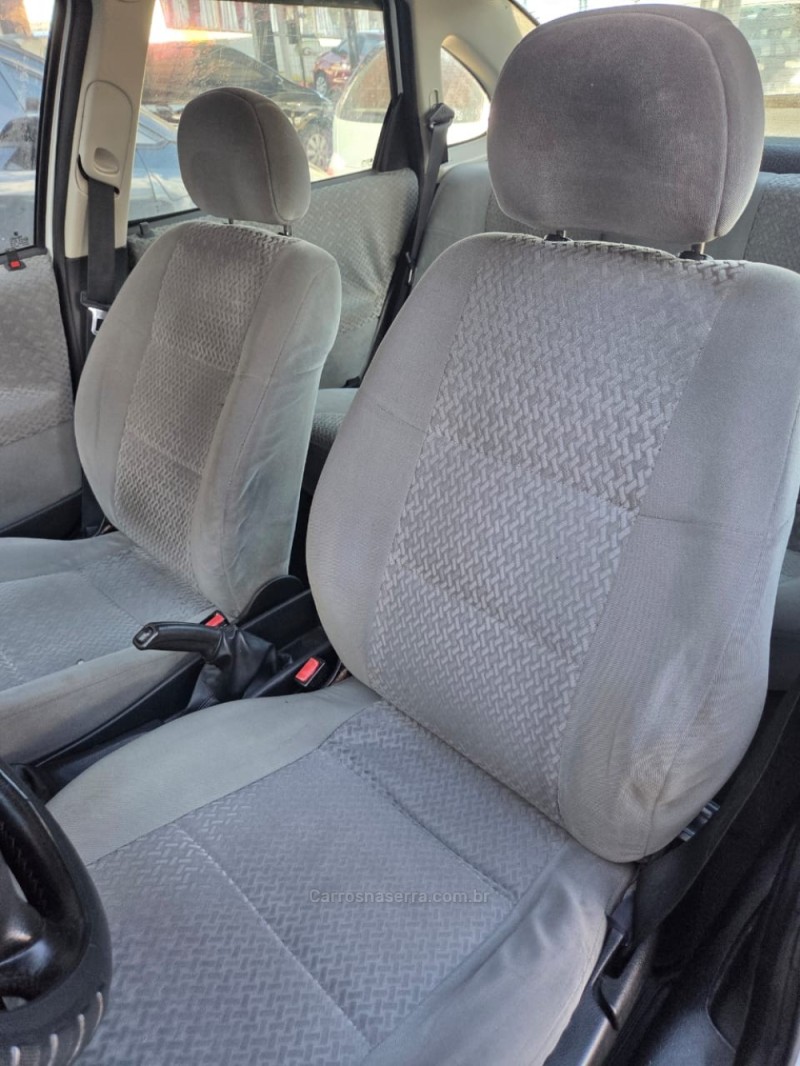 VECTRA 2.2 MPFI GL 8V GASOLINA 4P MANUAL - 2003 - CAXIAS DO SUL
