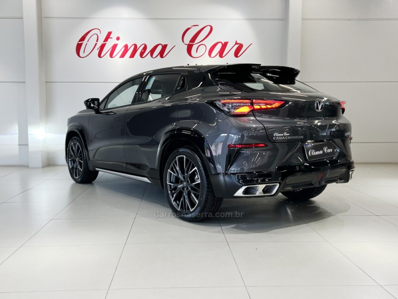 UNI-T 1.5 INFINITY 16V 4P FLEX AUTOMÁTICO - 2027 - FLORES DA CUNHA