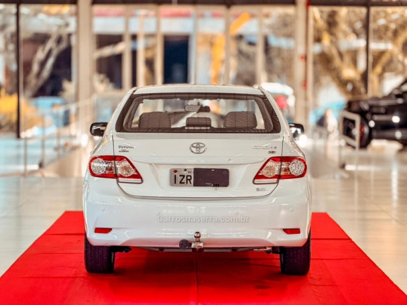 COROLLA 1.8 XEI 16V GASOLINA 4P AUTOMÁTICO - 2012 - NOVA PRATA