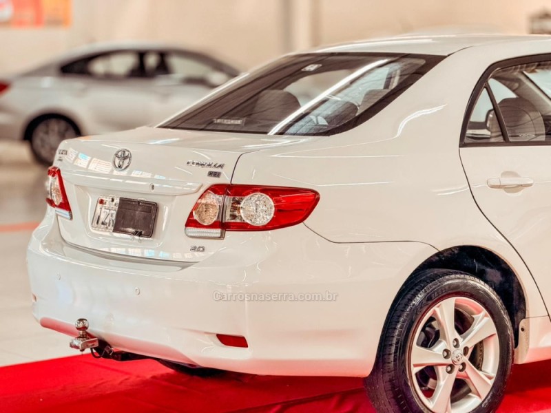 COROLLA 1.8 XEI 16V GASOLINA 4P AUTOMÁTICO - 2012 - NOVA PRATA
