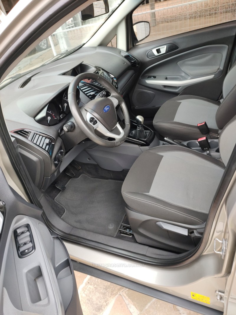 ECOSPORT 1.6 FREESTYLE 8V FLEX 4P MANUAL - 2015 - TRêS COROAS