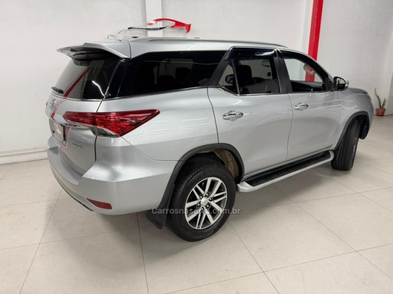 HILUX SW4 2.8 SRX 4X4 16V TURBO INTERCOOLER DIESEL 4P AUTOMÁTICO - 2017 - CAXIAS DO SUL