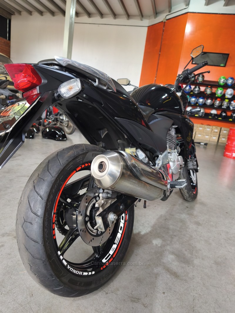 CB 300R  - 2015 - CARLOS BARBOSA