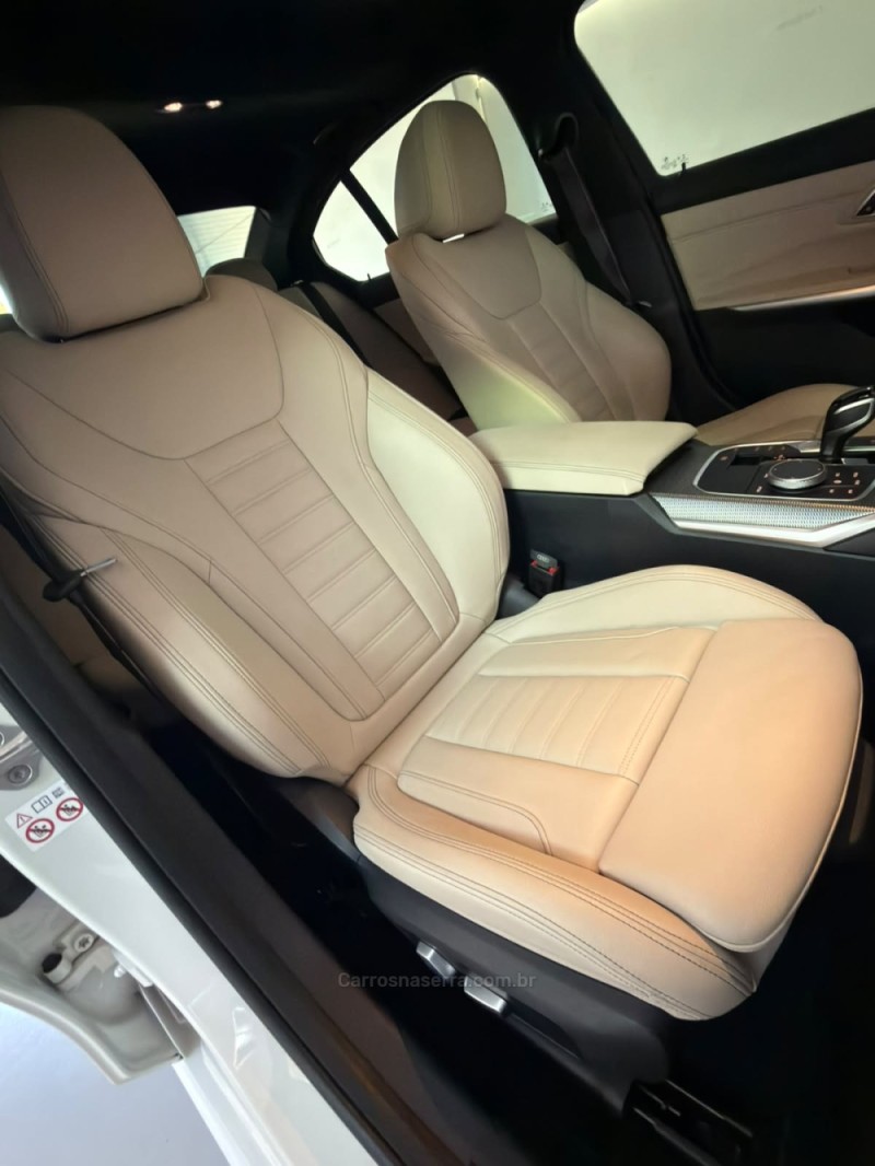 320I 2.0 M SPORT 16V TURBO GASOLINA 4P AUTOMÁTICO - 2022 - GARIBALDI