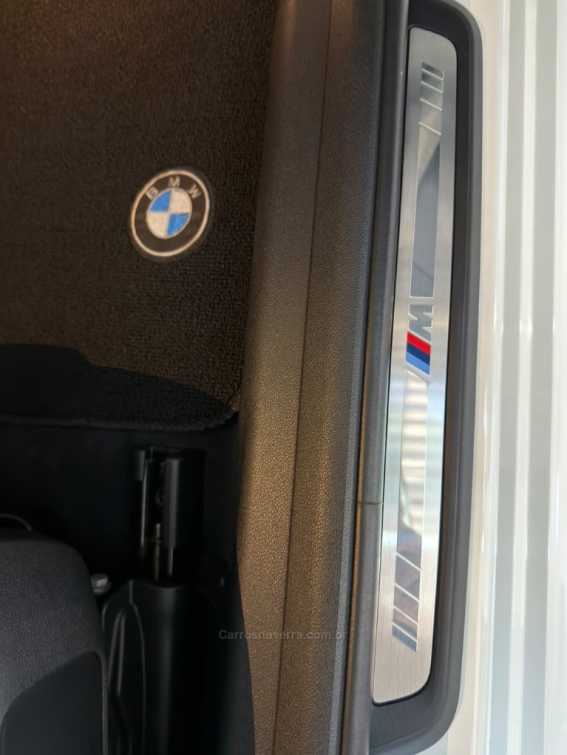 320I 2.0 M SPORT 16V TURBO GASOLINA 4P AUTOMÁTICO - 2022 - GARIBALDI