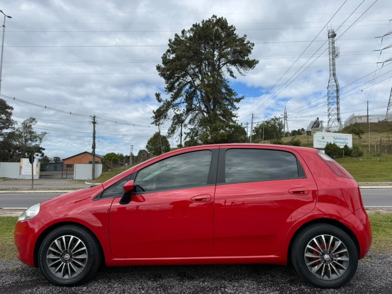 PUNTO 1.4 8V FLEX 4P MANUAL - 2010 - FARROUPILHA