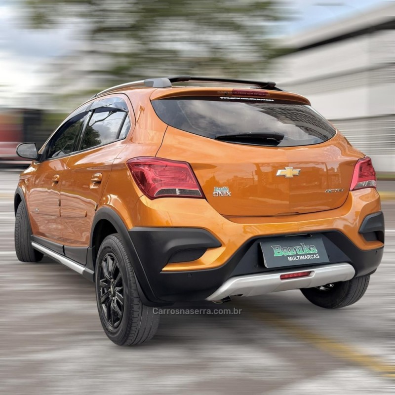 ONIX 1.4 MPFI ACTIV 8V FLEX 4P MANUAL - 2019 - NOVO HAMBURGO