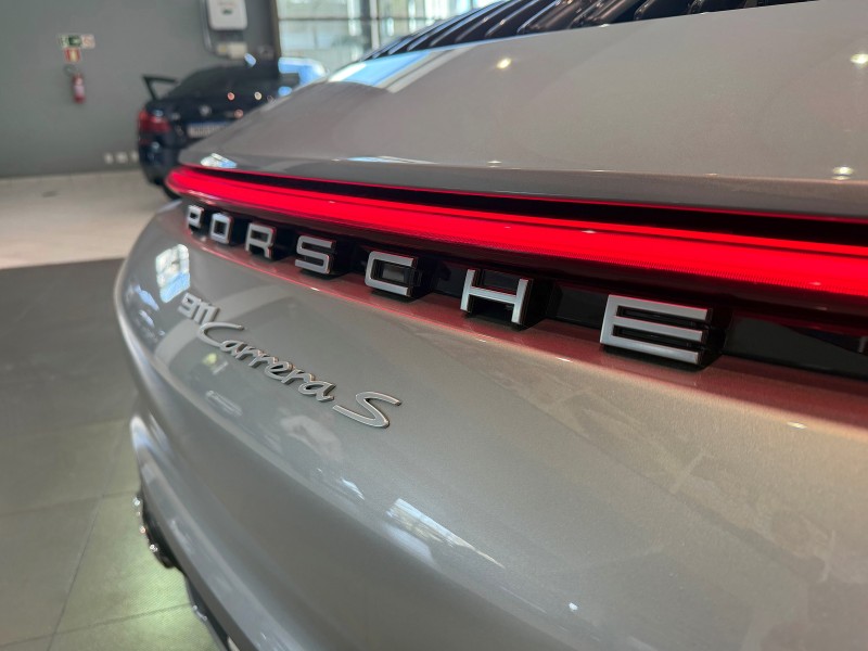 911 3.0 CARRERA S COUPE GASOLINA AUTOMÁTICO - 2020 - FARROUPILHA