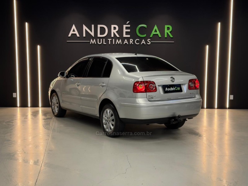 POLO SEDAN 1.6 MI COMFORTLINE 8V FLEX 4P AUTOMATIZADO - 2010 - ESTâNCIA VELHA