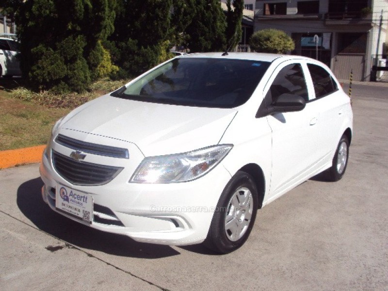 onix 1.0 lt plus 8v flex 4p manual 2015 caxias do sul