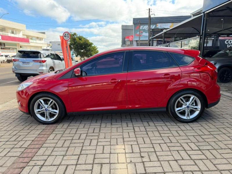 FOCUS 2.0 SE 16V FLEX 4P AUTOMÁTICO - 2015 - LAGOA VERMELHA
