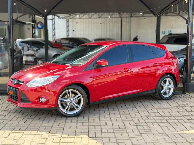 focus 2.0 se 16v flex 4p automatico 2015 lagoa vermelha