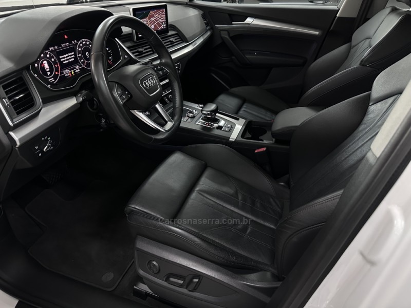 Q5 2.0 TFSI AMBIENTE 16V GASOLINA 4P AUTOMÁTICO - 2018 - CHARQUEADAS